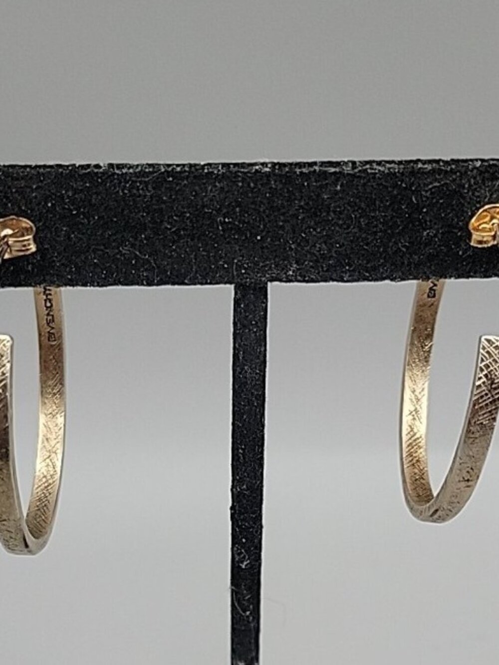 Vintage Givenchy AB Swarovski Crystal Pave Hoop Earrings Gold Plated 1990s 1.5" - Picture 13 of 15